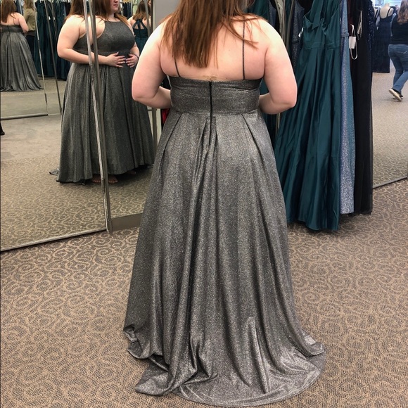 Prom Dress - Picture 2 of 3